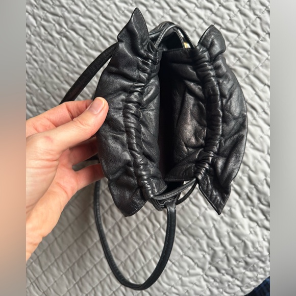 Vintage Leather Susan Gail bucket drawstring purse - Picture 6 of 12